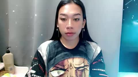 urlovelynika  online show from December 26, 12:14 am