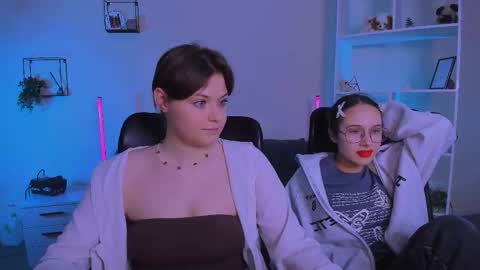 Little Niko  Help me reach my goals online show from November 9, 9:17 pm