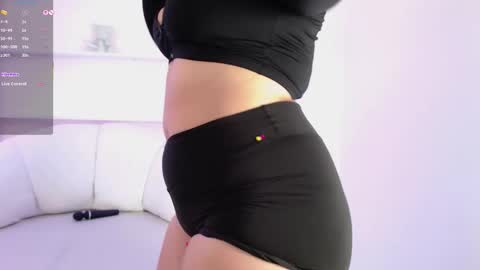   Nikol Karter   online show from November 25, 12:26 pm