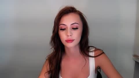 nikonara_ online show from November 6, 4:54 pm