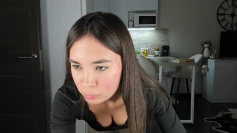 Bella online show from February 2, 2:58 pm