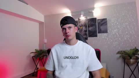 Nils online show from September 21, 4:27 am