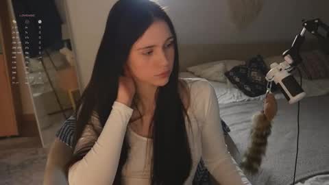 Jennet online show from March 14, 7:07 pm