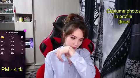 Nimfeya online show from January 17, 8:50 pm