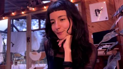 Nina.  online show from March 10, 8:35 pm