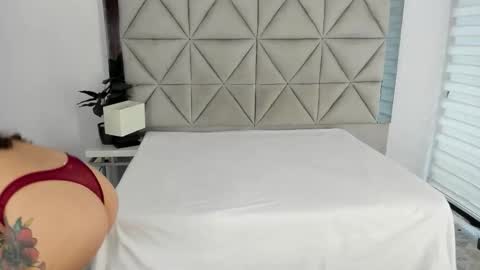  Nina  online show from October 18, 9:19 pm