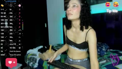 nina_vergara online show from February 20, 6:26 am