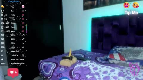 nina_vergara online show from February 10, 2:25 am