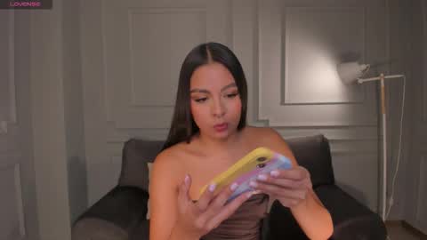 Snapshot of ninablumm chatting on September 21, 11:31 pm Nina online show from September 21, 11:31 pm