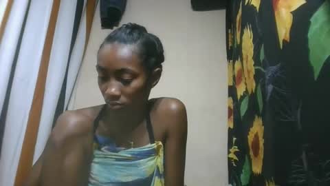 ninaeaa online show from November 16, 6:43 pm