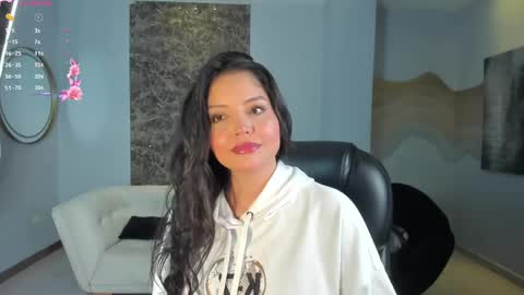  Nina  online show from June 5, 10:42 am