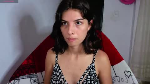 ninasky19 online show from April 16, 9:39 pm