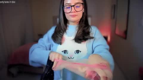 ninavolkov online show from March 8, 12:44 am