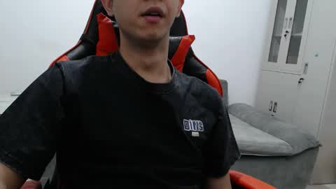 ningmeng1119 online show from July 18, 7:38 pm