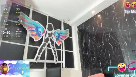 nini_beyker online show from April 13, 1:04 pm