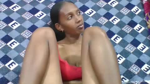 ninie246746 online show from February 22, 7:12 am