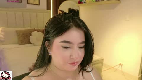 Nina online show from June 6, 1:17 pm