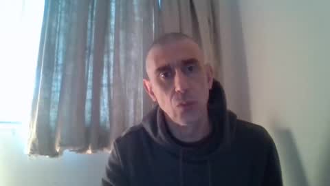 nirevess online show from January 28, 1:05 pm