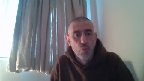 nirevess online show from January 6, 11:40 am