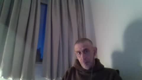 nirevess online show from March 8, 6:37 pm