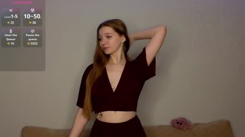 Lynn online show from December 4, 5:38 pm