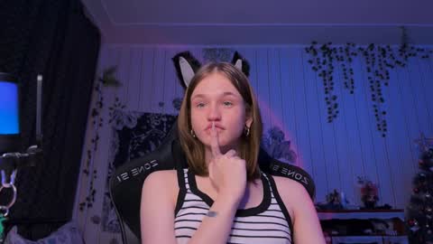 Tears Lora online show from December 28, 1:28 pm