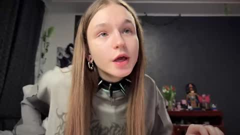 Tears Lora online show from March 9, 1:35 am