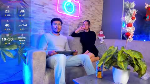 noa_n_luxy online show from December 5, 3:50 am