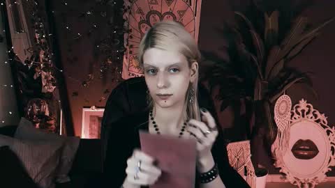 REAL name LiaDM are always open online show from November 22, 8:40 pm