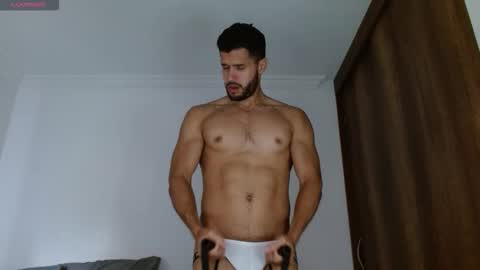 Noah online show from October 24, 4:08 pm