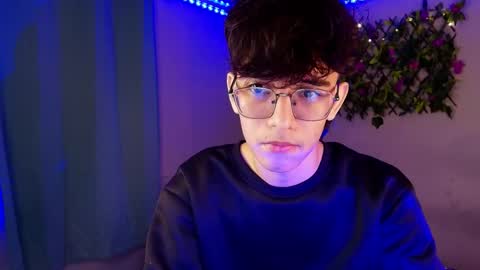 noah online show from March 30, 8:25 am