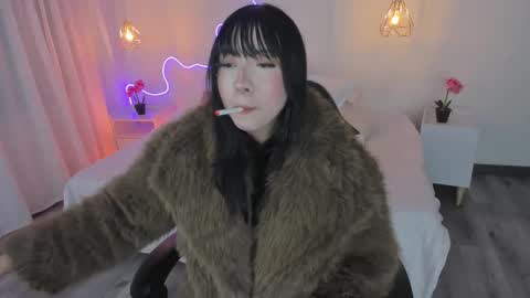 Noah  online show from December 5, 6:34 am