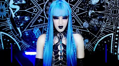 caroline online show from March 1, 7:08 am