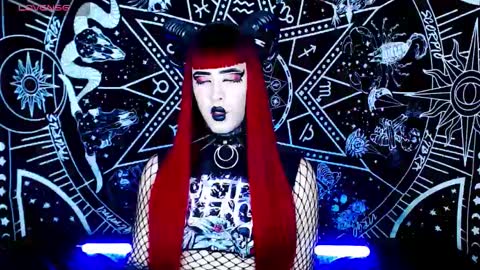 caroline online show from October 28, 12:55 am