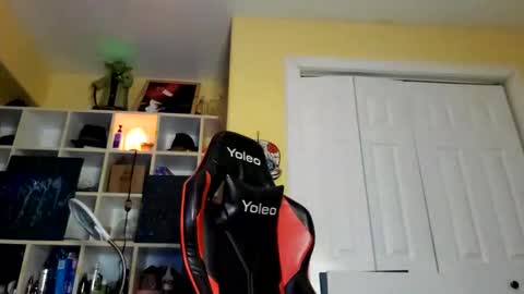 Snapshot of nodak808 chatting on September 30, 10:59 am Jonny Coxman online show from September 30, 10:59 am