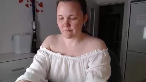nodarell online show from June 5, 9:42 pm