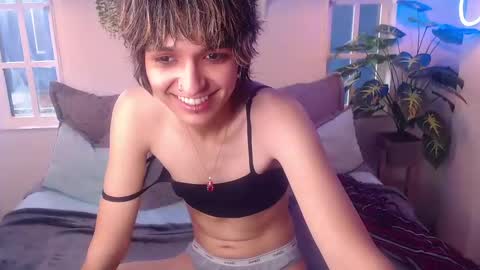 Snapshot of noellee__ chatting on October 21, 2:10 pm CALL ME APRIL online show from October 21, 2:10 pm