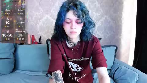 Elly online show from March 15, 11:30 pm