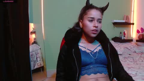 Noha Thomson online show from March 5, 7:16 am