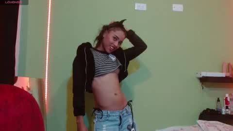 Noha Thomson online show from March 6, 5:14 am