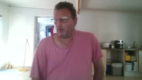 Nollie online show from January 9, 5:35 am