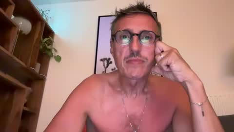 nolo34 online show from July 28, 10:09 pm
