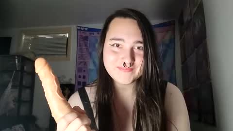 Snapshot of nonbinarybeauty20 chatting on February 18, 8:47 pm nonbinarybeauty20 online show from February 18, 8:47 pm