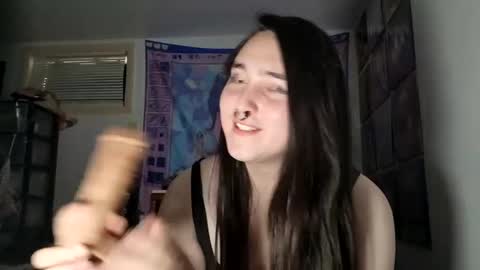 Snapshot of nonbinarybeauty20 chatting on March 1, 10:31 pm nonbinarybeauty20 online show from March 1, 10:31 pm