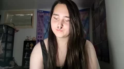 Snapshot of nonbinarybeauty20 chatting on February 20, 9:42 pm nonbinarybeauty20 online show from February 20, 9:42 pm