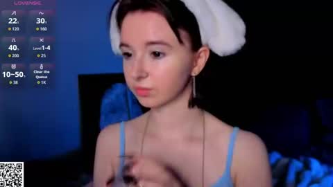 Nora Failure online show from August 2, 2:08 pm