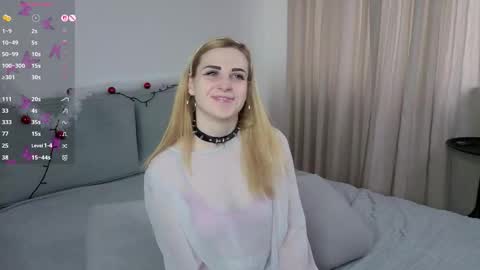 Elina online show from February 4, 10:30 am