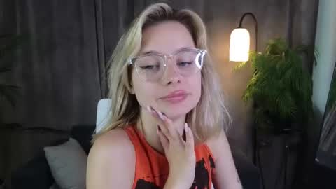 Nora online show from July 9, 7:34 am
