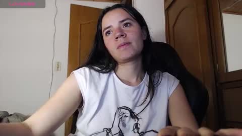 noreen_ online show from November 14, 3:09 am