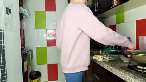 Norehg online show from September 8, 6:29 pm